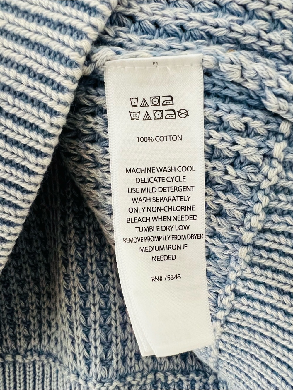 Haute Hippie Cropped Acid Wash Chunky Knit V Neck Sweater SZ M 100% Cotton blue - Picture 8 of 9